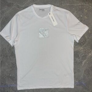 Calvin Klein Metallic Monogram Logo Graphic Classic T-Shirt